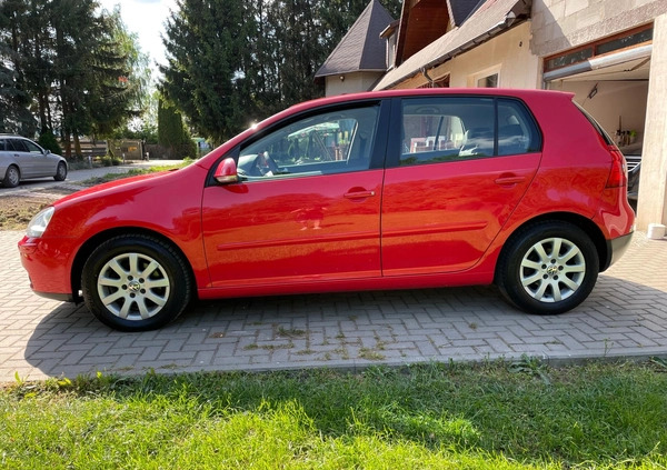 Volkswagen Golf cena 14800 przebieg: 207000, rok produkcji 2007 z Janów Lubelski małe 277